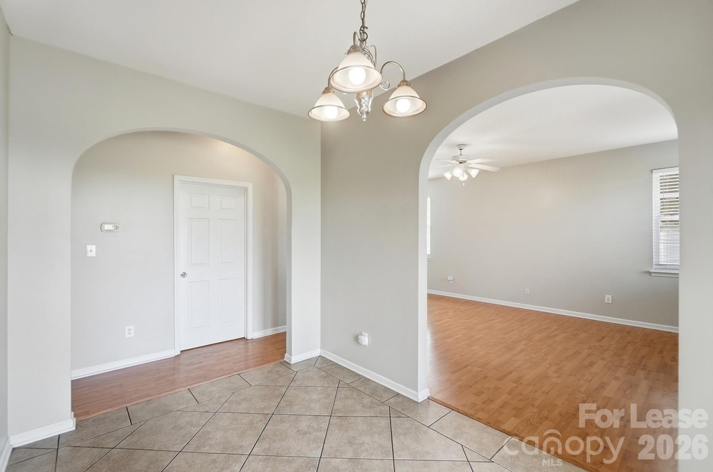 14801 Asheton Creek Drive - Photo 11