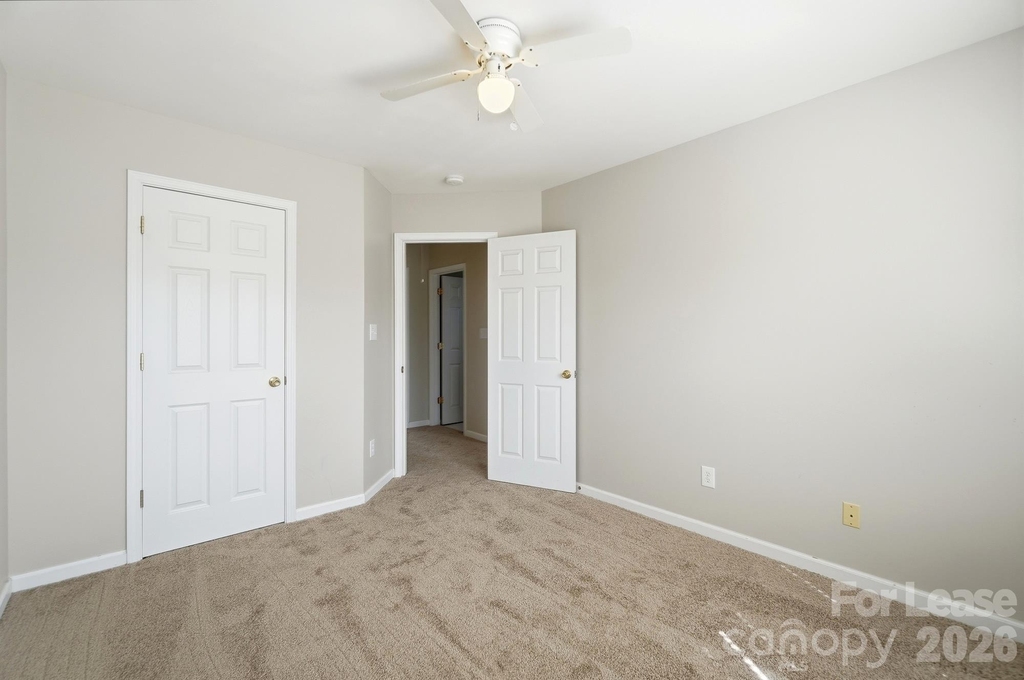 14801 Asheton Creek Drive - Photo 37