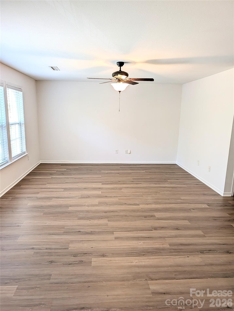 2562 Spring Breeze Way - Photo 10
