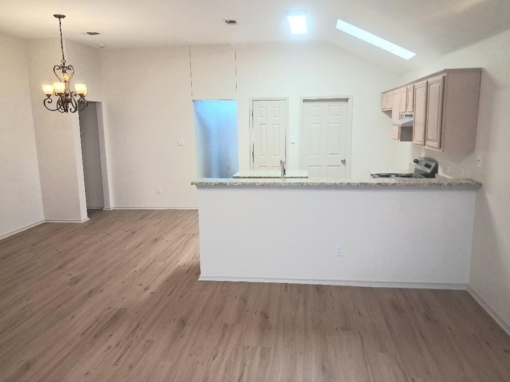 6001 Garden View Drive - Photo 5