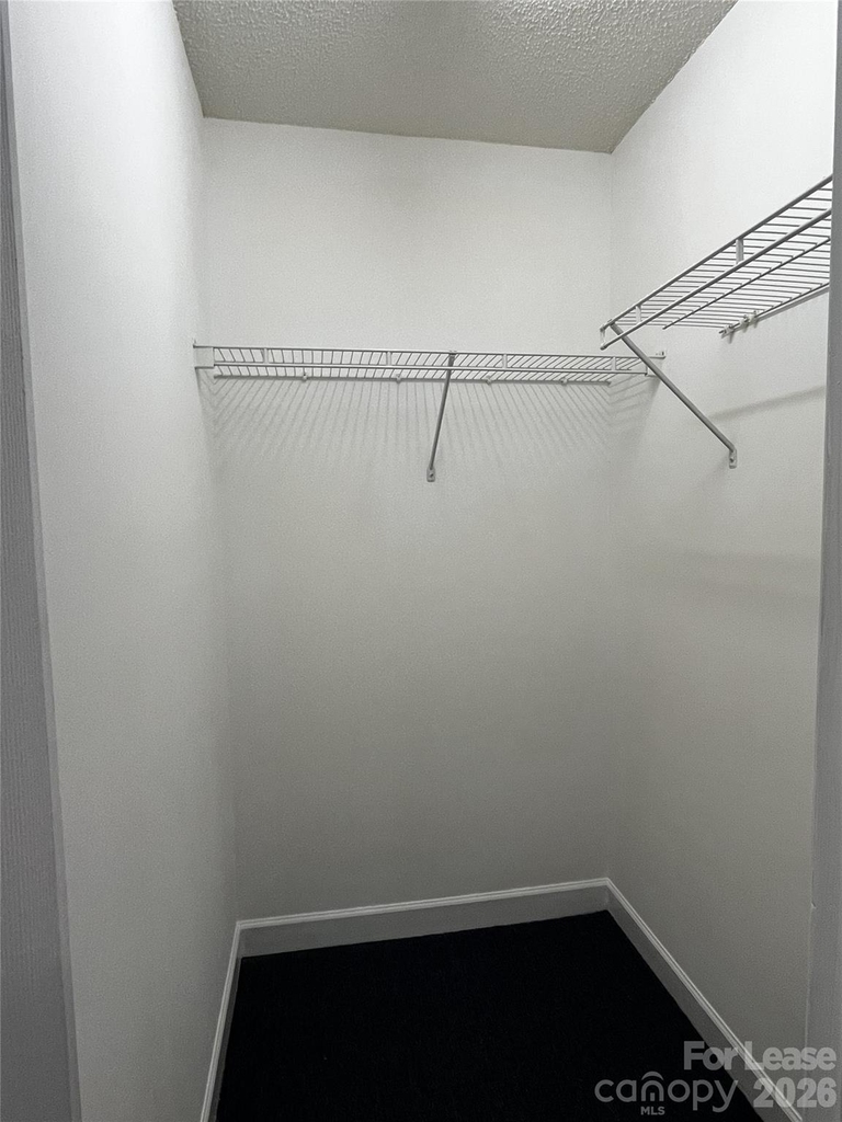 1404 Jordans Pond Lane - Photo 16