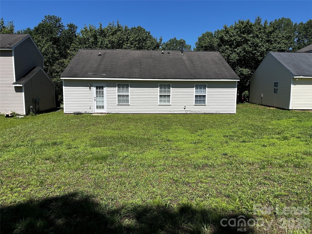 1404 Jordans Pond Lane - Photo 20