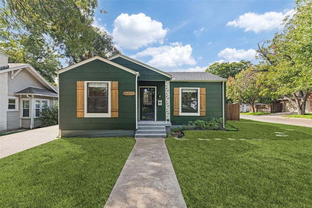 3625 El Campo Avenue - Photo 0