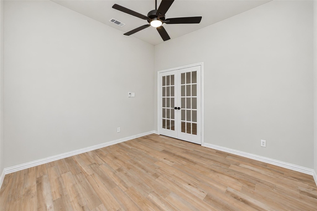 2001 Kelva Drive - Photo 6