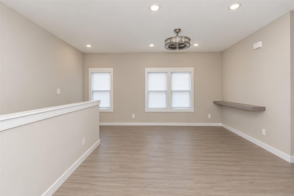 801 W Morphy Street - Photo 5