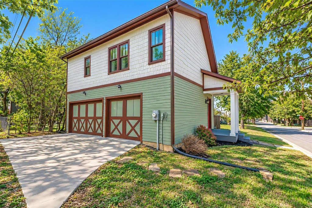 801 W Morphy Street - Photo 3