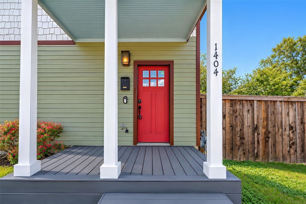801 W Morphy Street - Photo 1