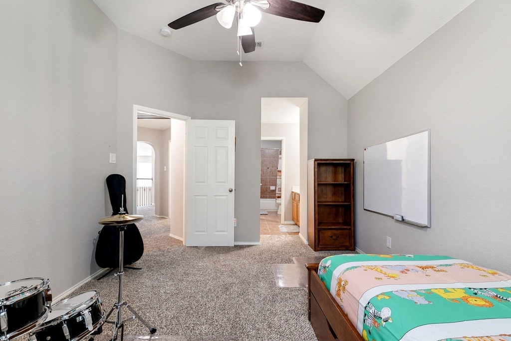 12415 Grayhawk Boulevard - Photo 23
