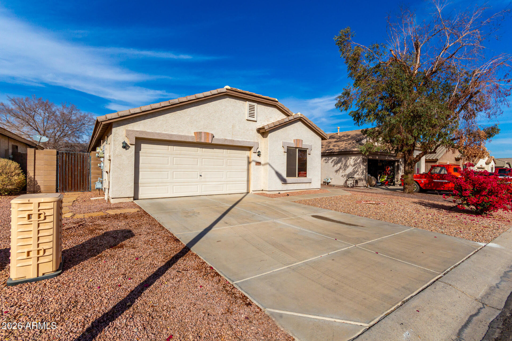 16214 W Young Street - Photo 3