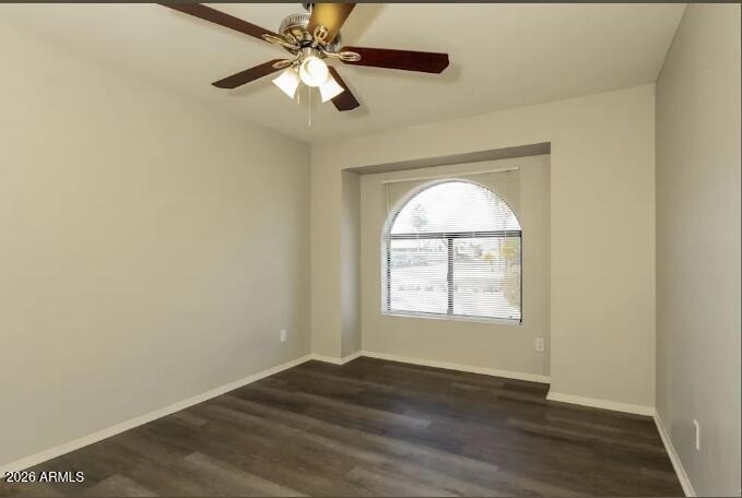 7643 W Beryl Avenue - Photo 9