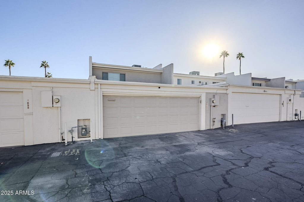 7654 E Minnezona Avenue - Photo 38