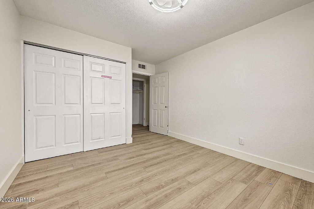 1 W Fairmont Drive - Photo 15