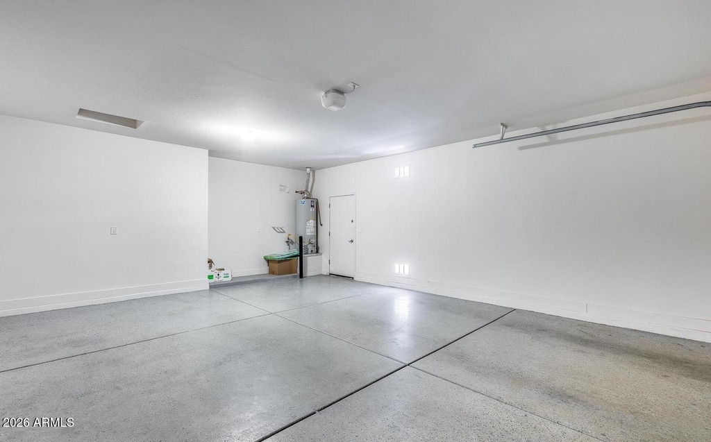 246 W White Oak Avenue - Photo 47