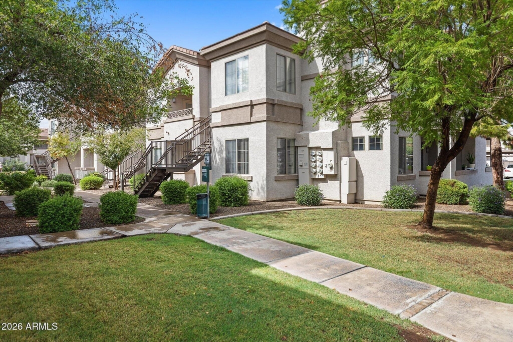 1941 S Pierpont Drive - Photo 9