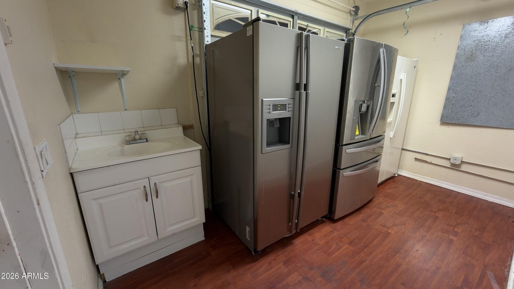 3903 E Lafayette Avenue - Photo 40