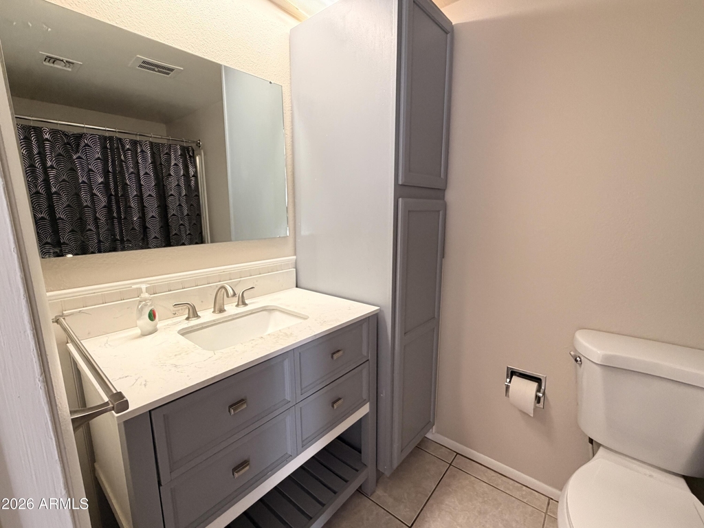 11630 N 25th Avenue - Photo 8