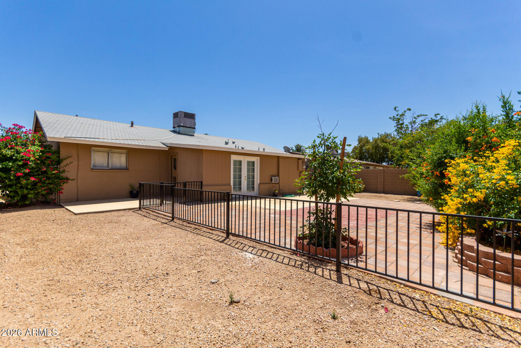 11630 N 25th Avenue - Photo 22