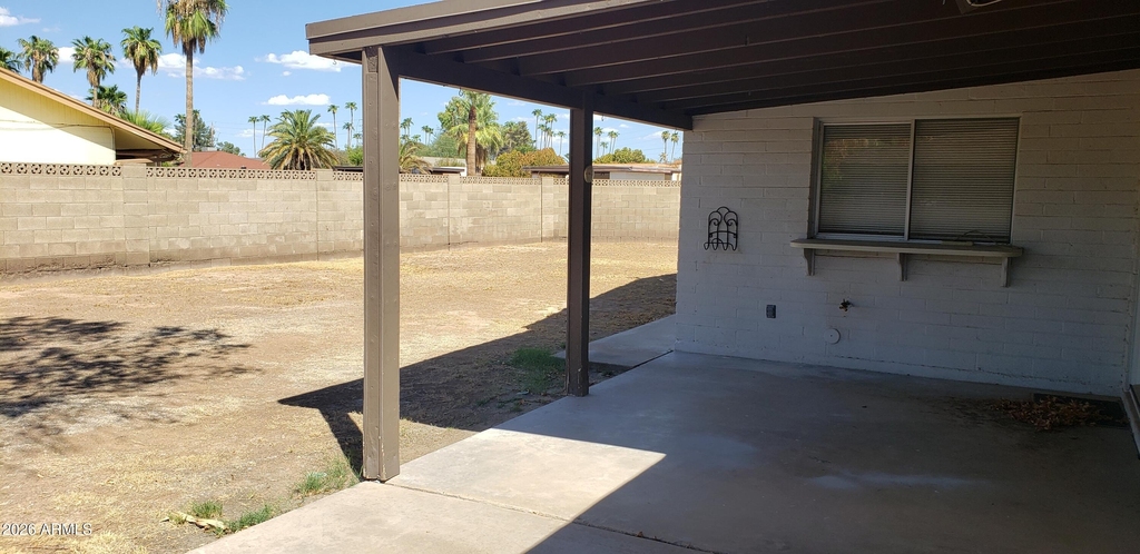 616 E Ellis Drive - Photo 13