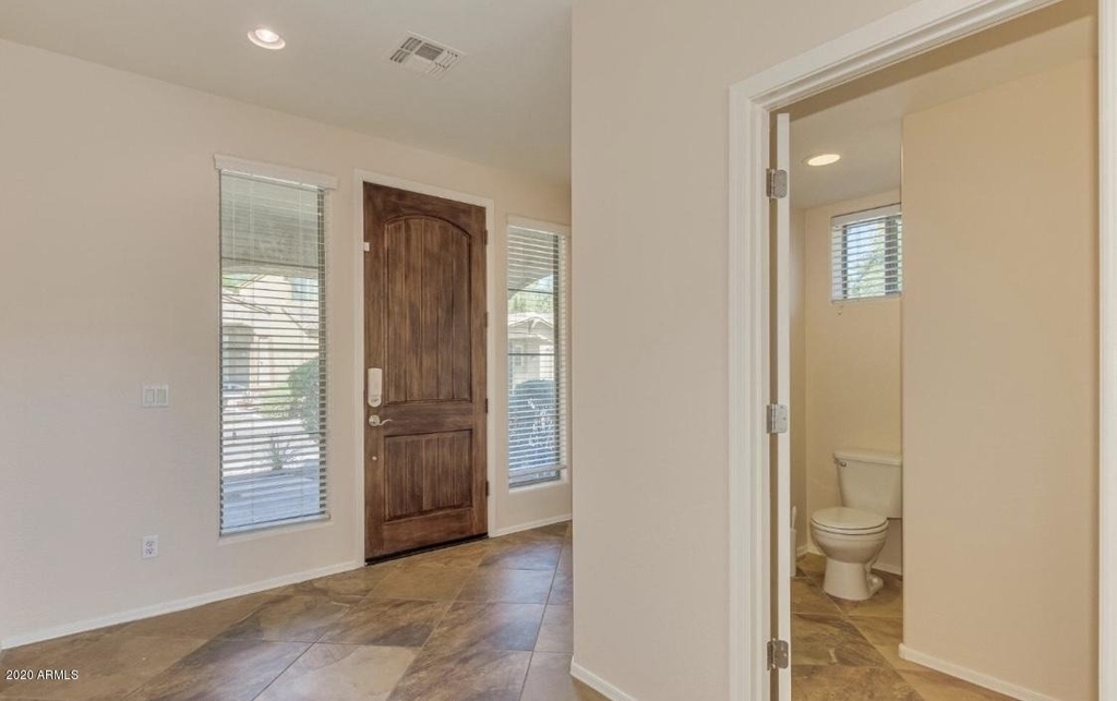 22507 N 31st Avenue - Photo 5