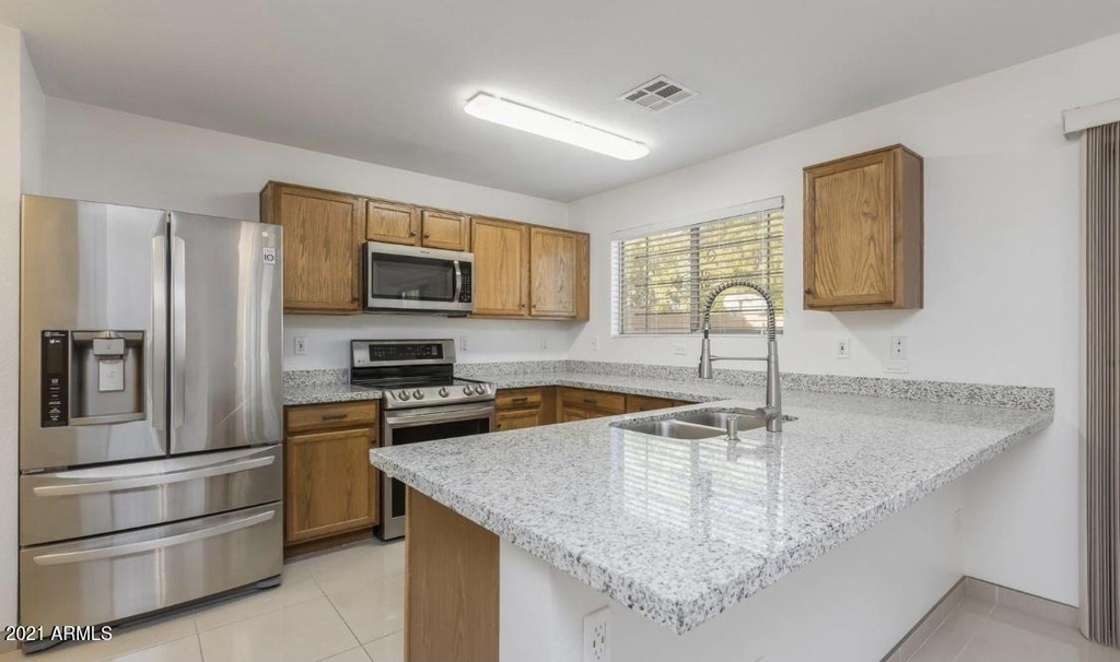 9446 W Virginia Avenue - Photo 5