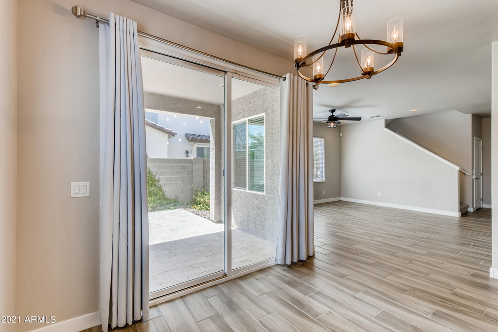 3721 E Cheery Lynn Road - Photo 10