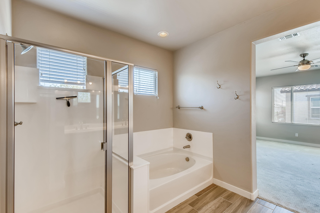 3721 E Cheery Lynn Road - Photo 17