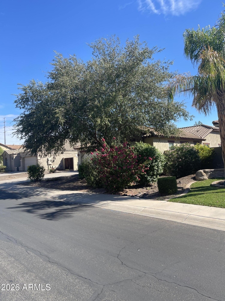 4871 S Granite Street - Photo 2