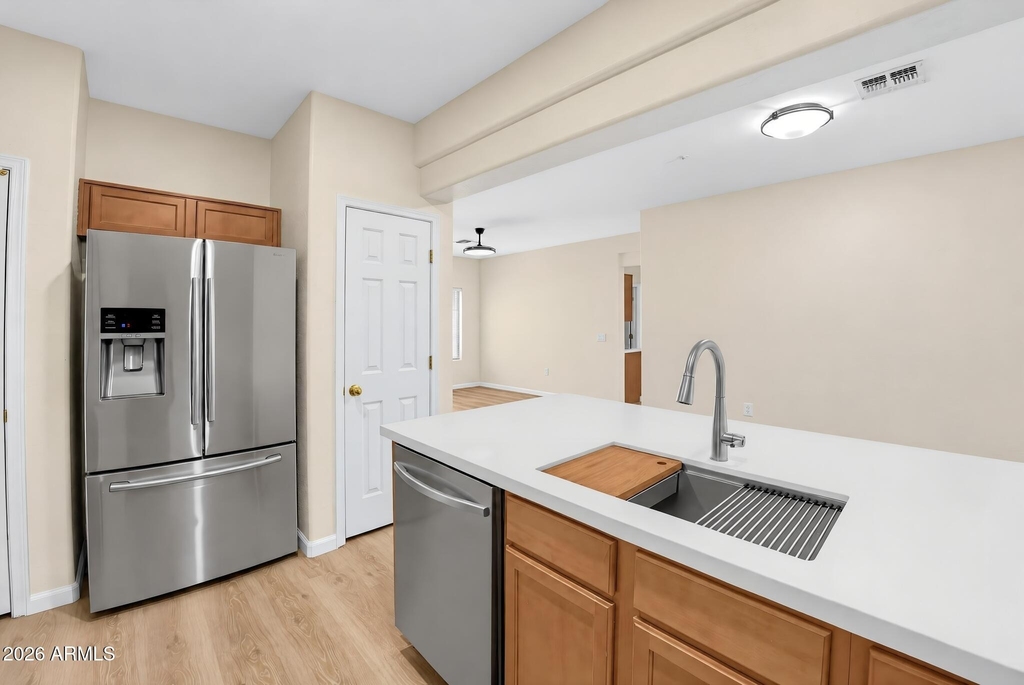 525 N Miller Road - Photo 23
