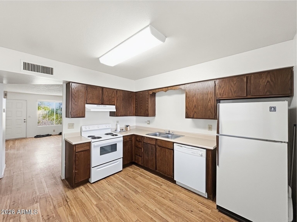 5925 E University Drive - Photo 5