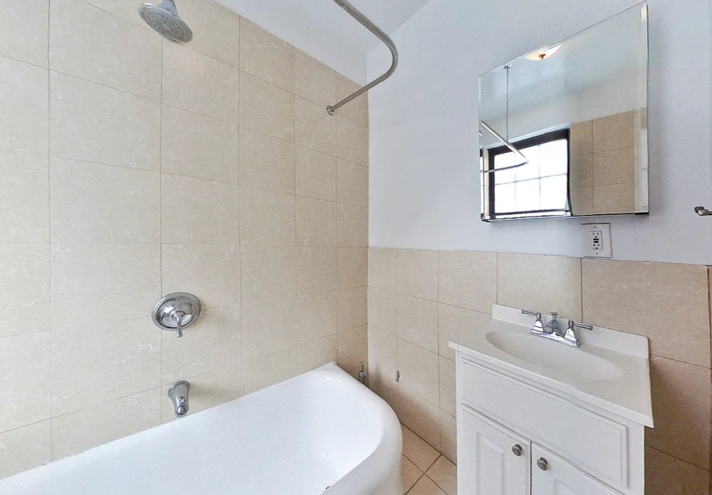West 11th Street & greenwich ave - Photo 5