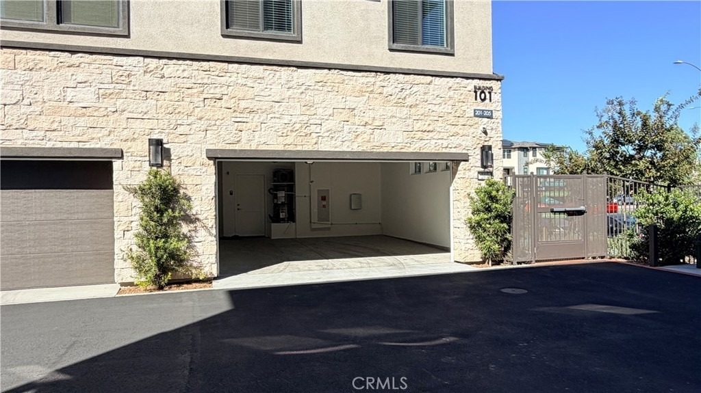 101 Laxore St - Photo 12