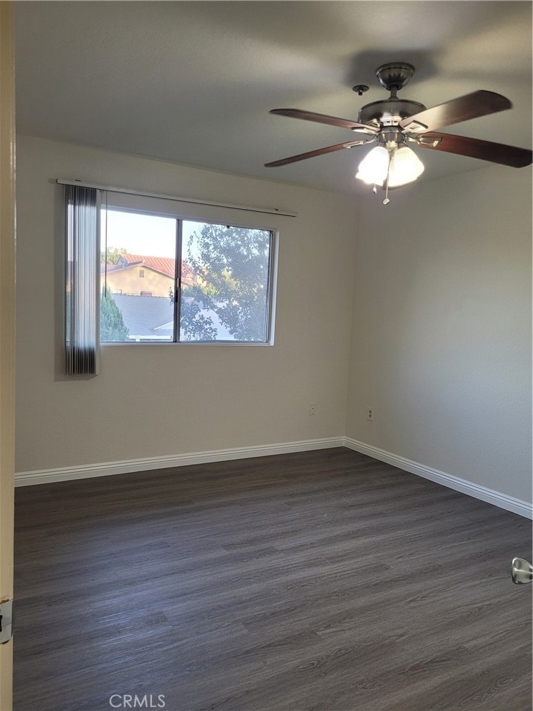 4031 Howard - Photo 3