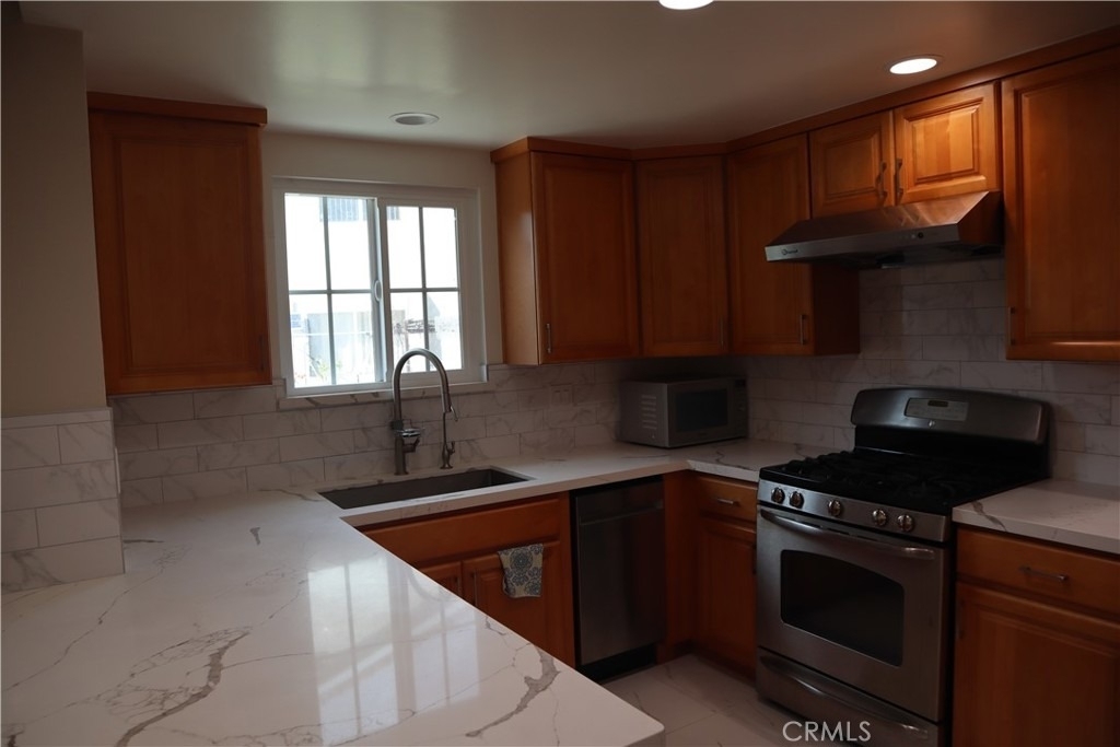 11903 Mcgirk - Photo 2