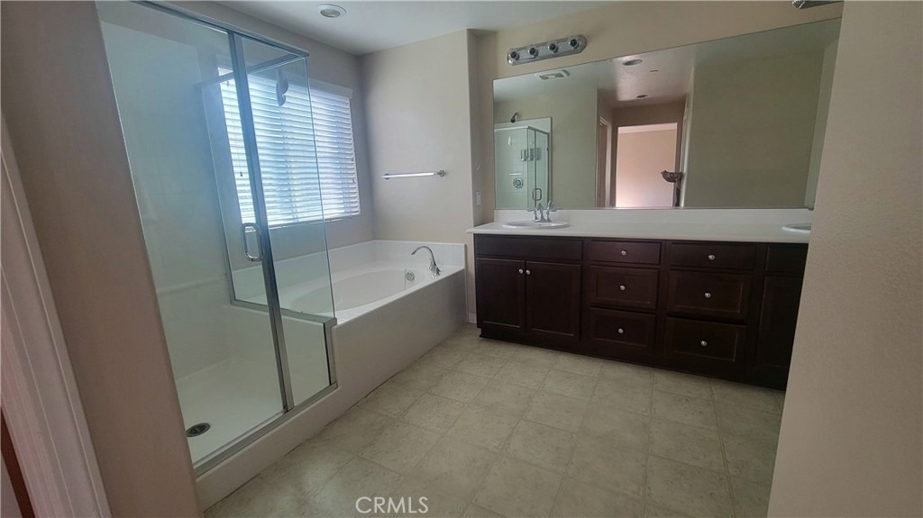 7426 Silver Saddle Court - Photo 1