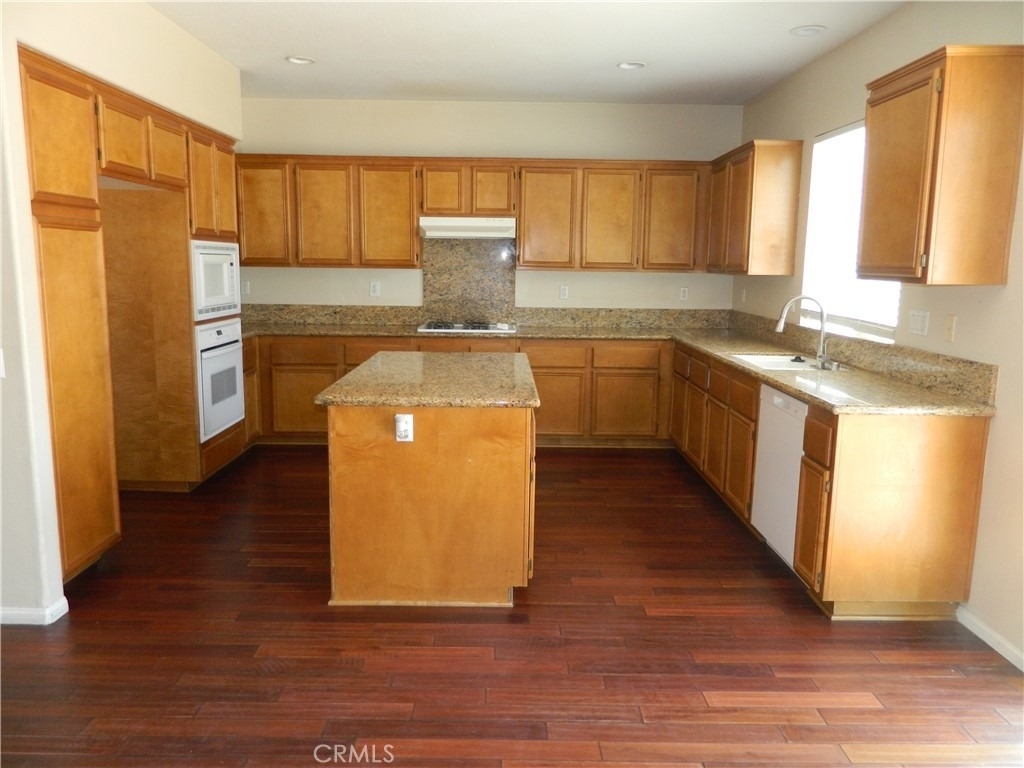 6355 Pear - Photo 1