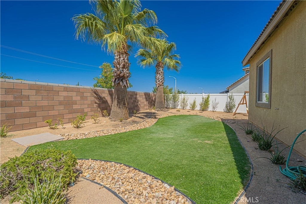 2041 Cork Oak Street - Photo 28