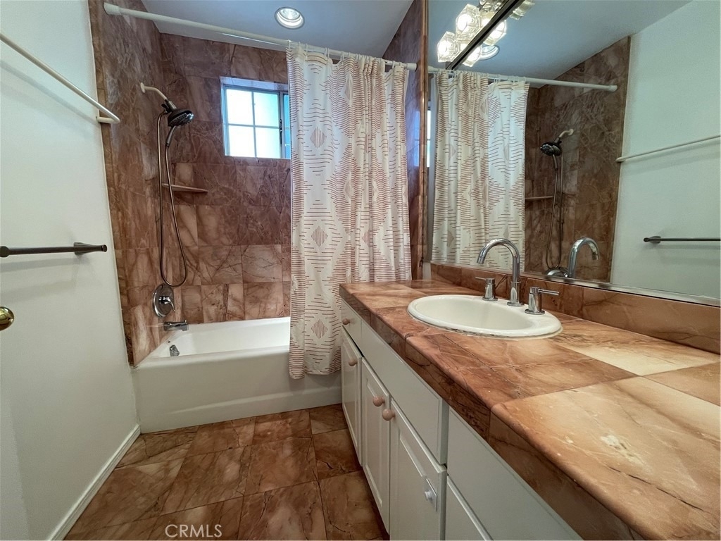 12811 Cumpston - Photo 16
