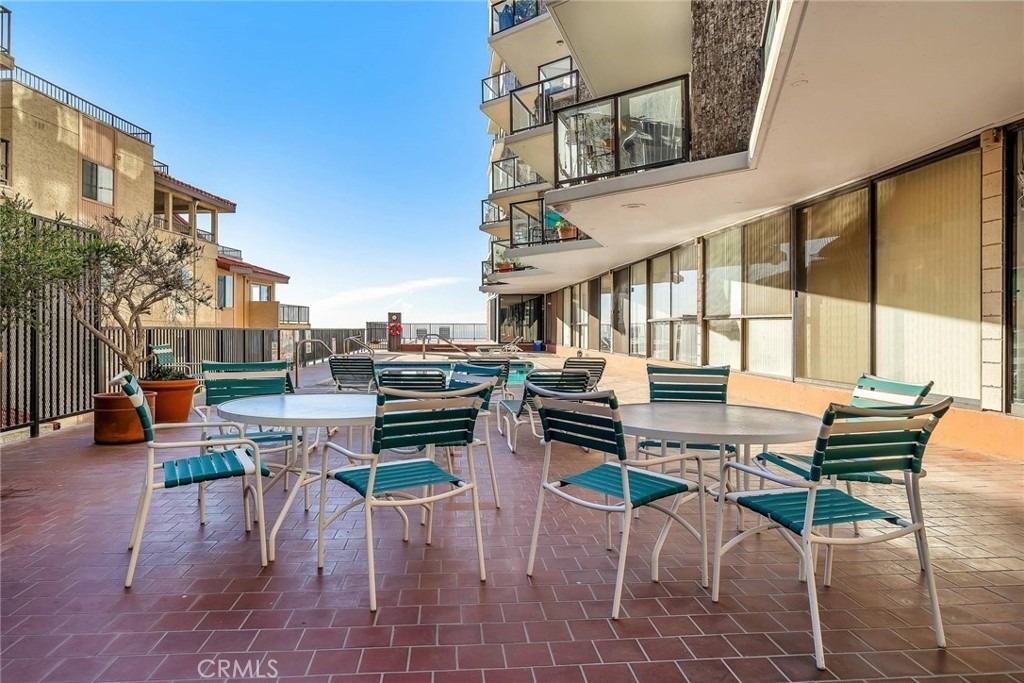 531 Esplanade - Photo 25