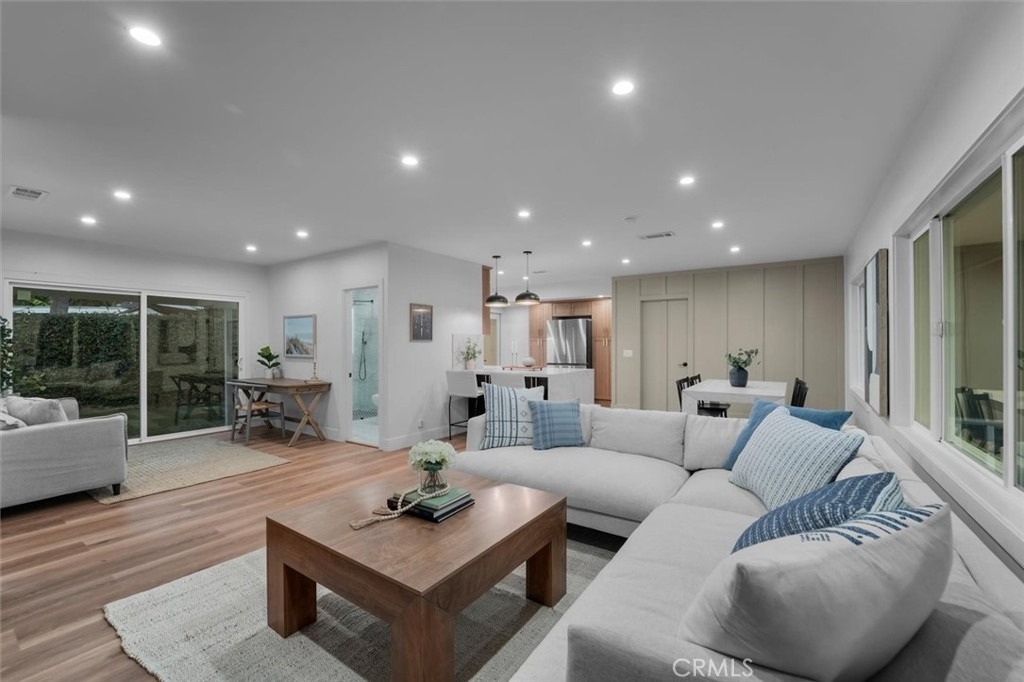 4126 Sebren - Photo 23