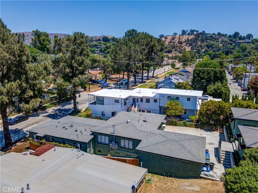 13756 Penn Street - Photo 16