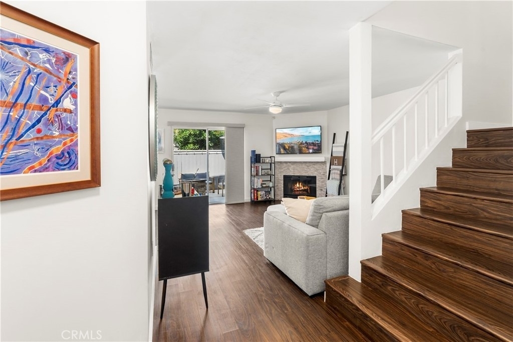2542 Back Bay Loop - Photo 3