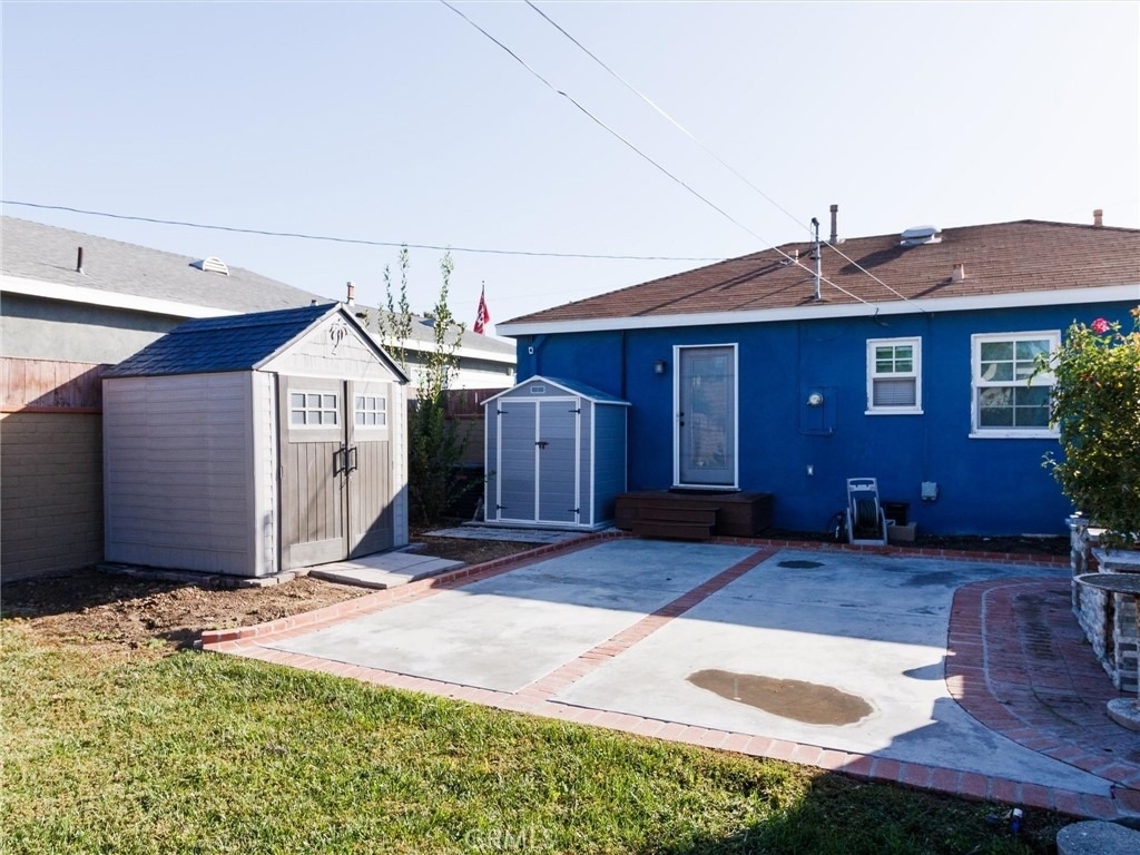 5901 Adenmoor - Photo 17