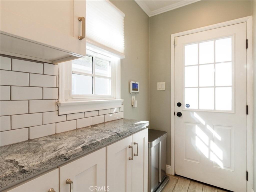 5901 Adenmoor - Photo 13