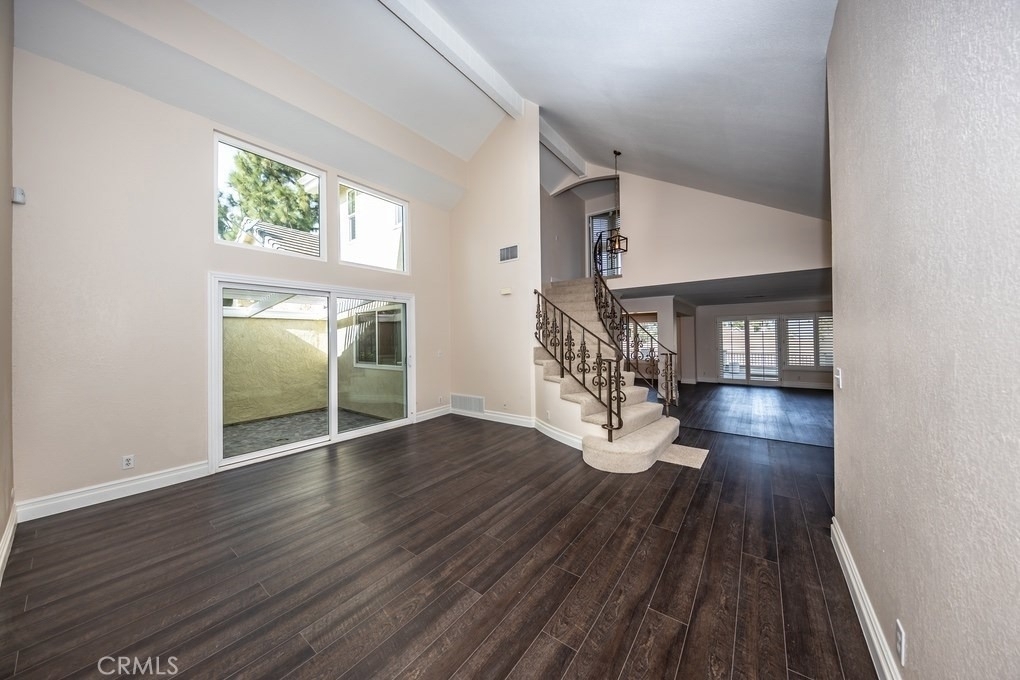 4711 E Fairfield Street - Photo 2
