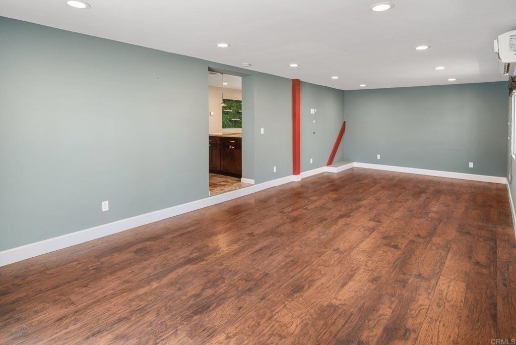 905 Grossmont Avenue - Photo 11