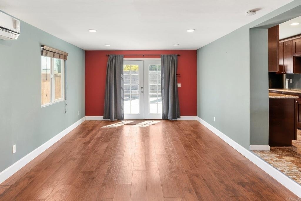 905 Grossmont Avenue - Photo 13