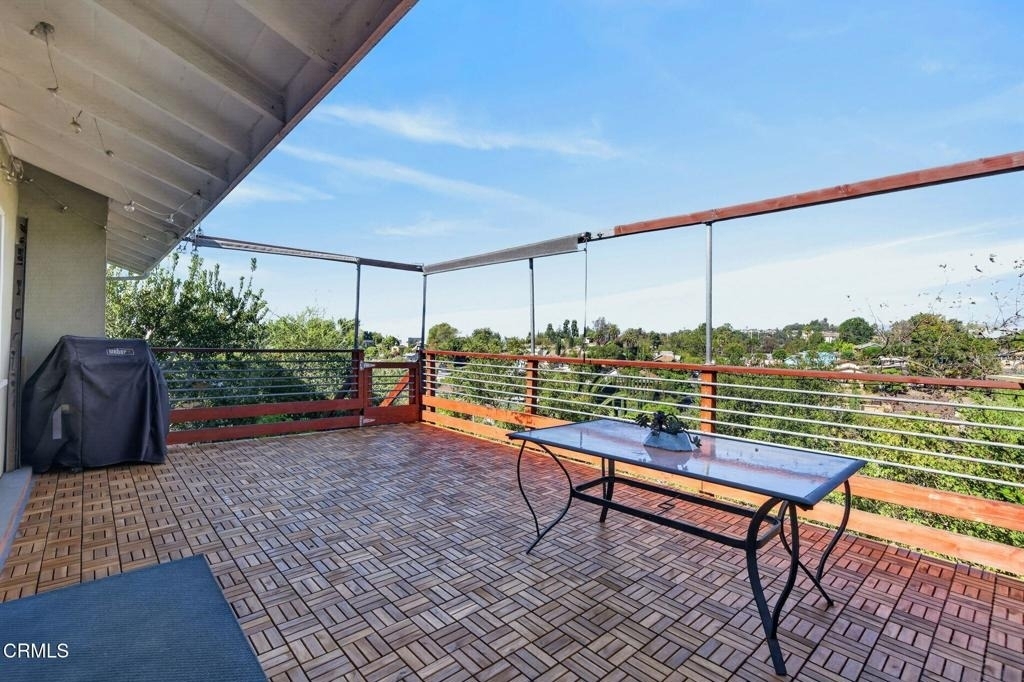 1751 Lucretia Avenue - Photo 30