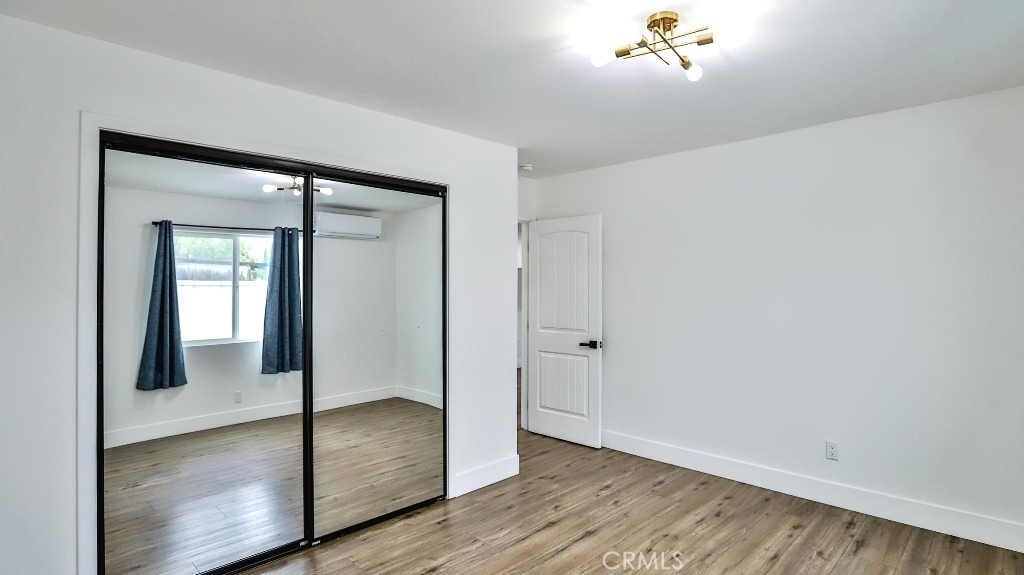 11443 Saticoy Street - Photo 12