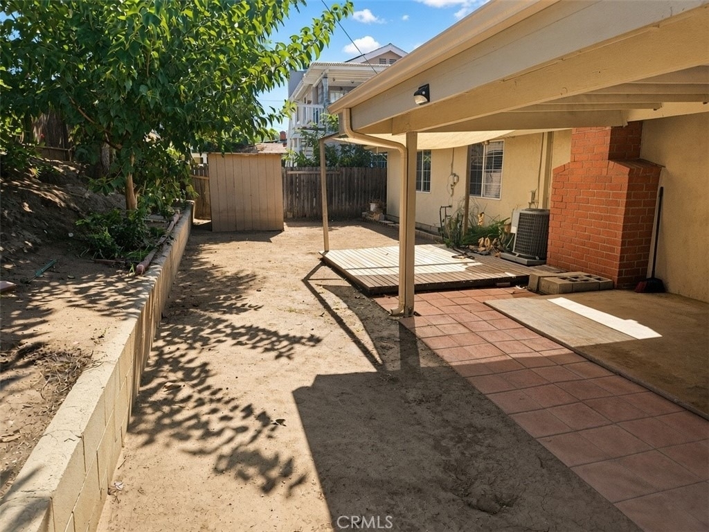 1260 Kenwood Street - Photo 10