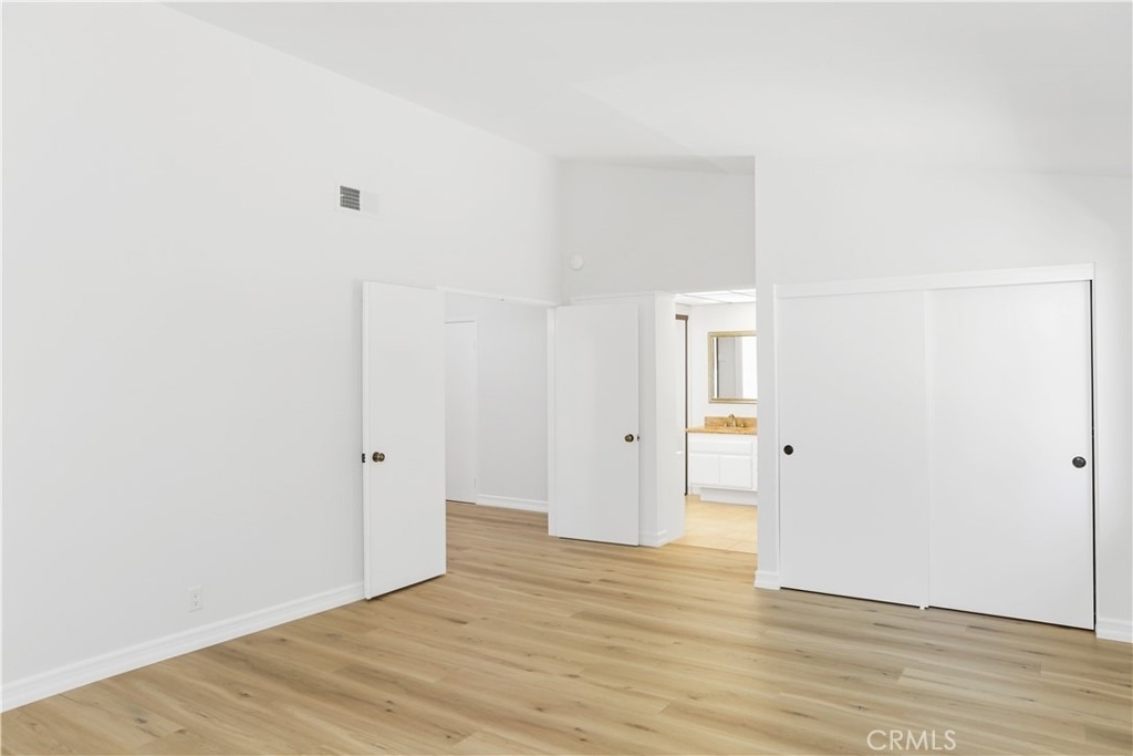 126 E Yale Loop - Photo 8